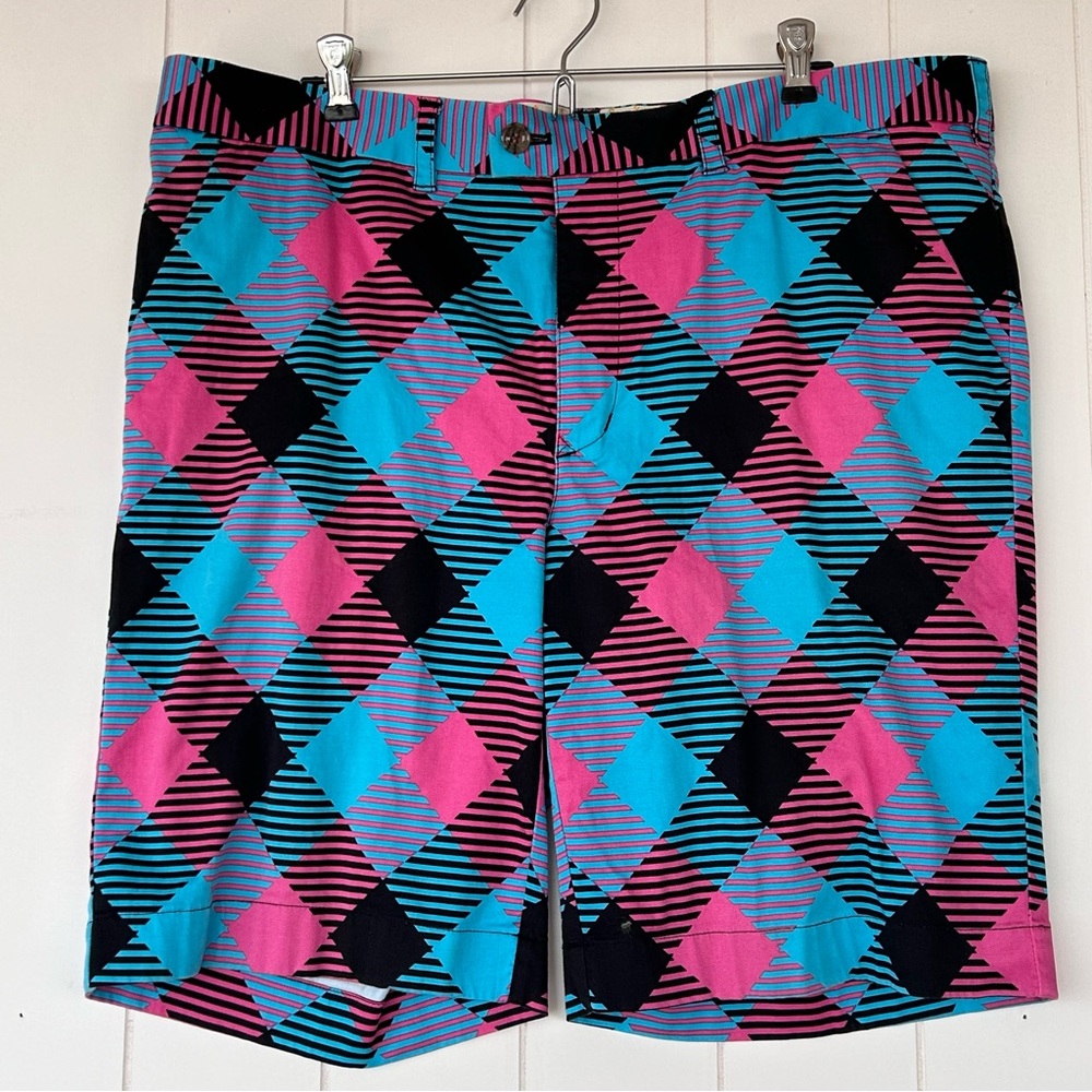 Loudmouth Golf Men’s Miami Slice 10” Golf Shorts Size 40‎